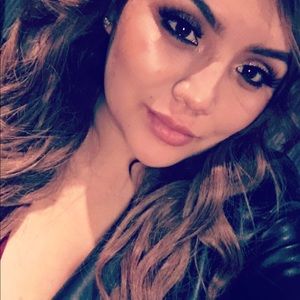 Meet your Posher, Daniela